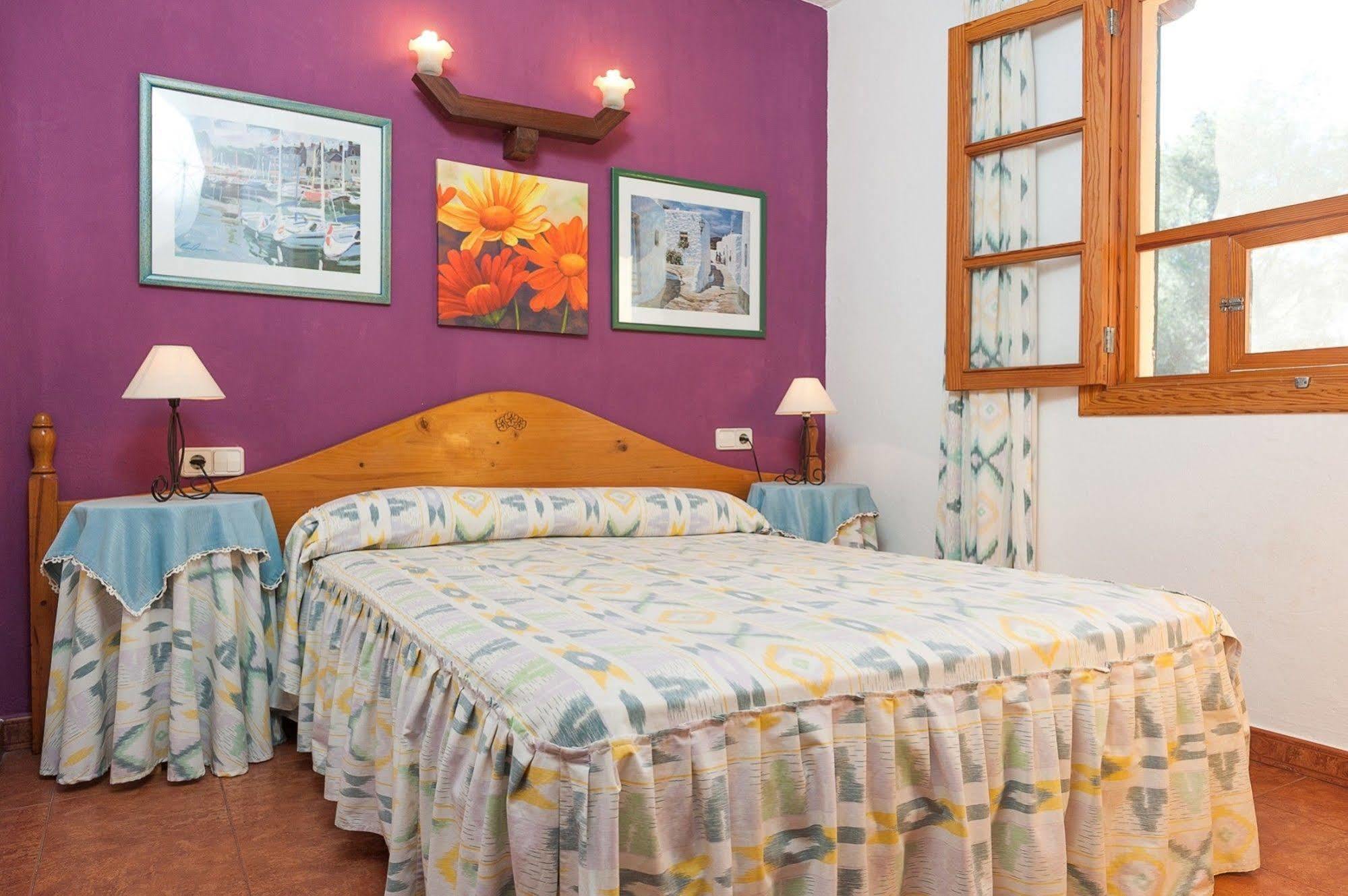 Vila Els Pins Crestatx Exteriér fotografie